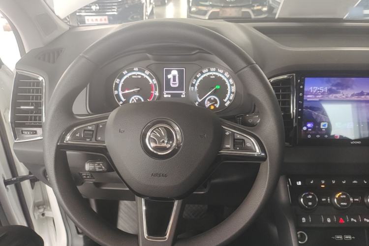 Used Skoda Karoq 2021 TSI280 Luxury Edition Steering Wheel