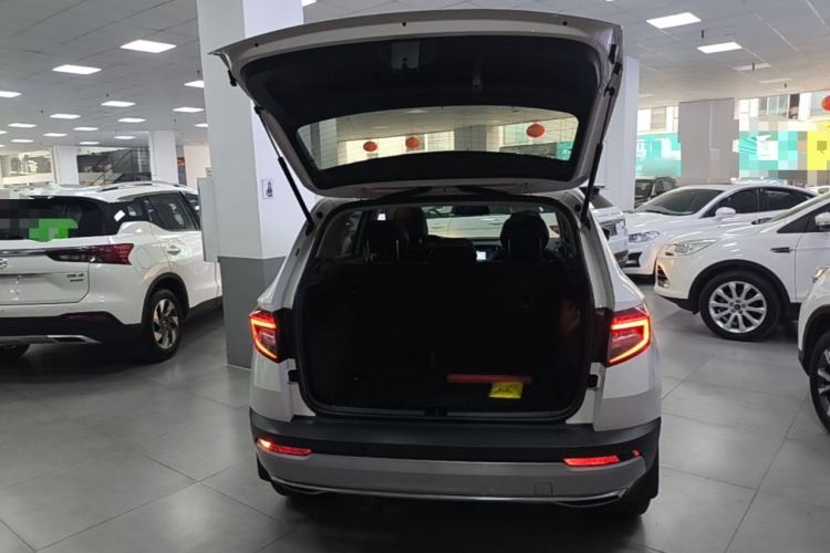 Used Skoda Karoq 2021 TSI280 Luxury Edition Trunk