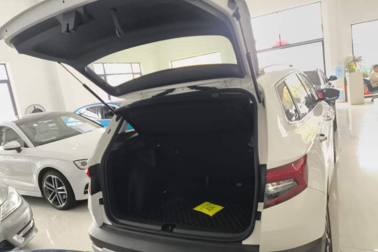 Used Skoda Karoq 2021 TSI280 Luxury Edition Trunk