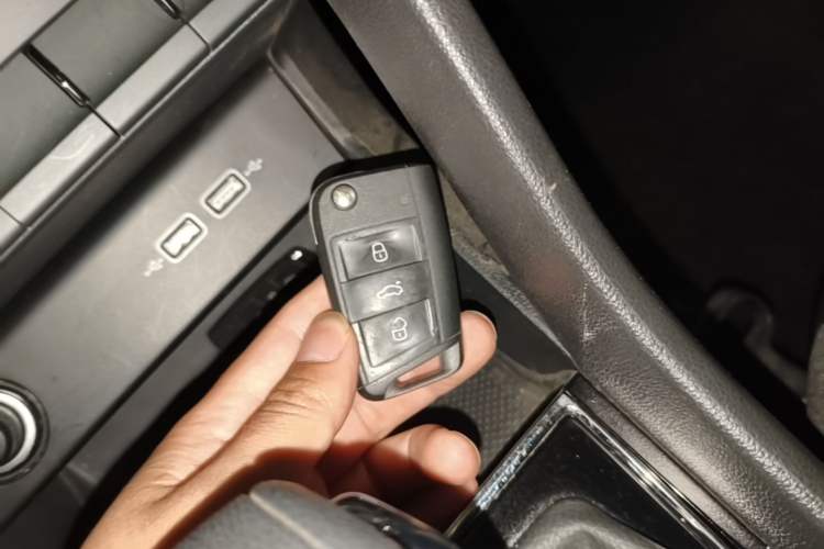 Used Skoda Karoq 2021 TSI280 Technology Edition Vehicle Key