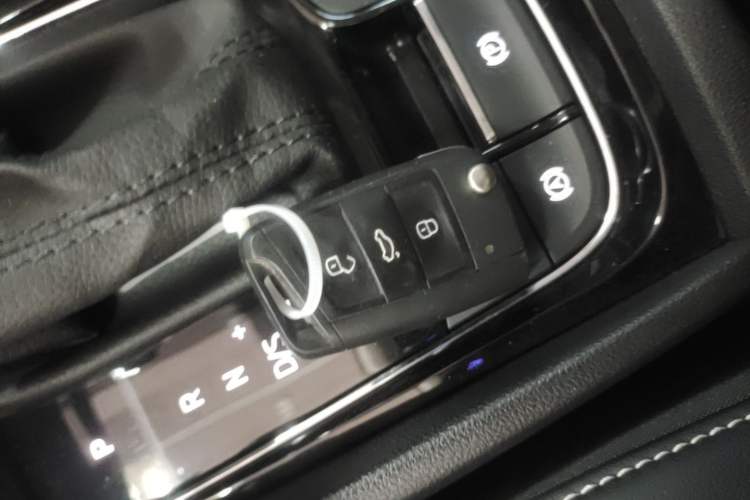 Used Skoda Karoq 2021 TSI280 Luxury Edition Vehicle Key