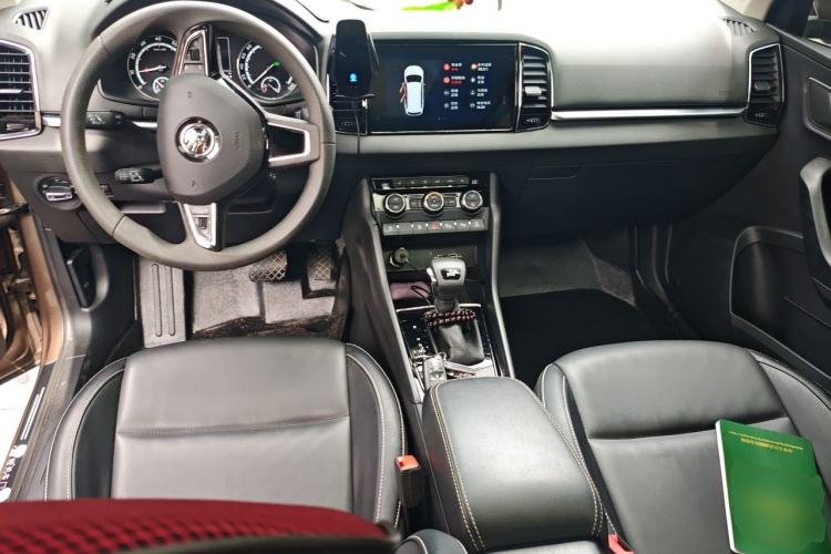 Used Skoda Karoq 2021 TSI280 Luxury Edition Center Console