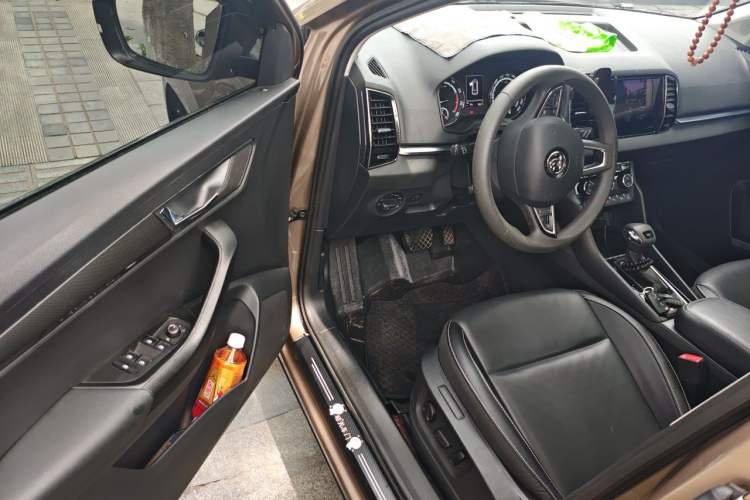 Used Skoda Karoq 2021 TSI280 Luxury Edition Driver Seat