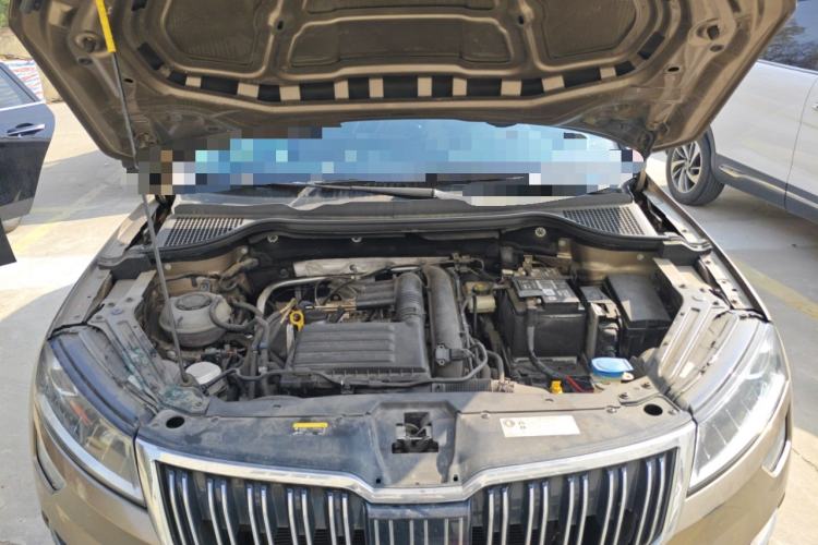 Used Skoda Karoq 2021 TSI280 Luxury Edition Engine Bay
