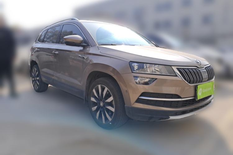 Used Skoda Karoq 2021 TSI280 Luxury Edition Front Right 45 Deg