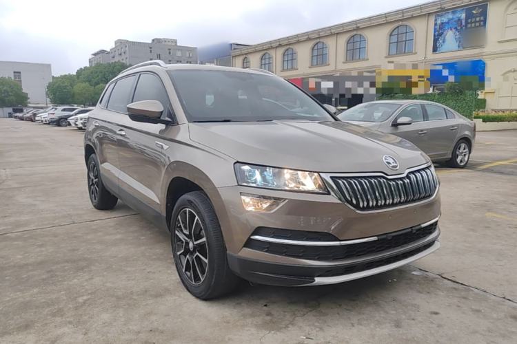 Used Skoda Karoq 2021 TSI280 Technology Edition Front Right 45 Deg