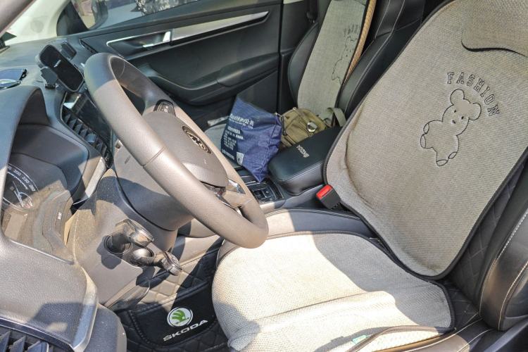 Used Skoda Karoq 2021 TSI280 Luxury Edition Left Front Seat