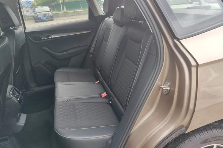 Used Skoda Karoq 2021 TSI280 Technology Edition Left Rear Seat