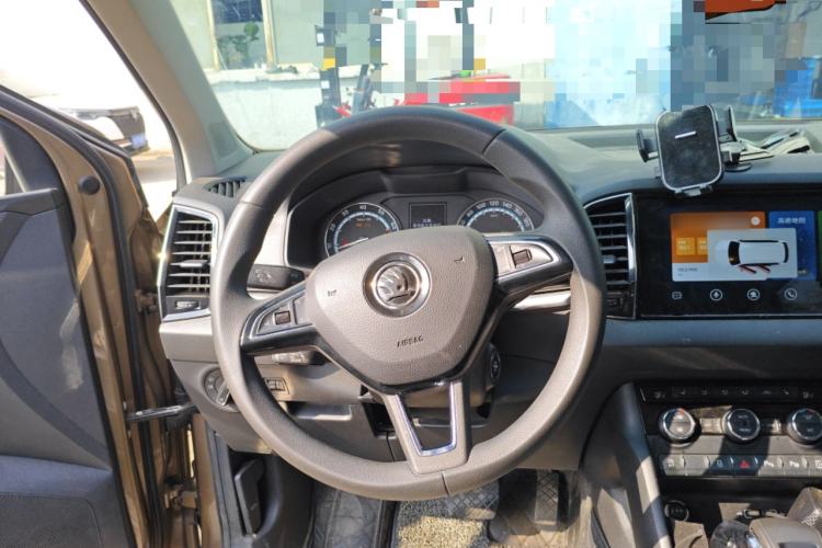 Used Skoda Karoq 2021 TSI280 Luxury Edition Steering Wheel