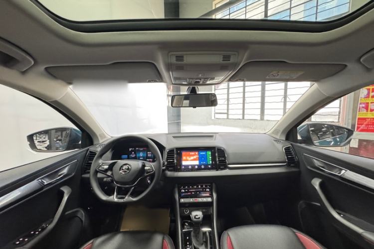 Used Skoda Karoq 2022 Restyled TSI280 Luxury Edition Interior 1