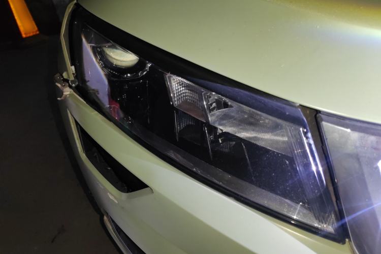 Used Skoda Karoq 2022 TSI280 Luxury Edition Right Front Headlight