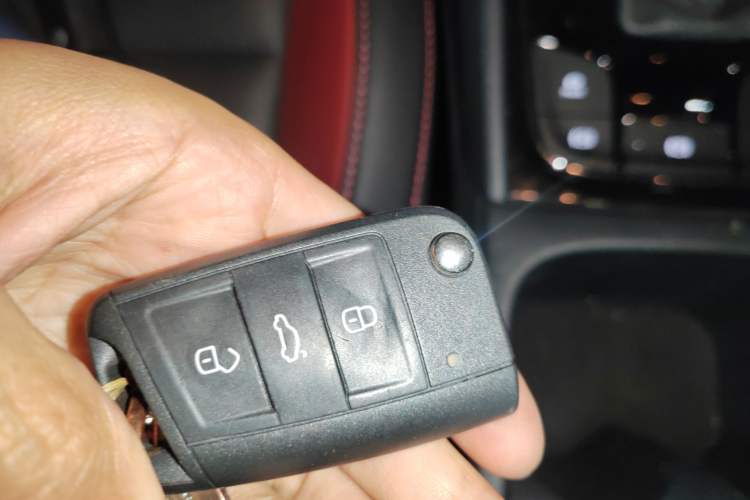 Used Skoda Karoq 2022 TSI280 Luxury Edition Vehicle Key