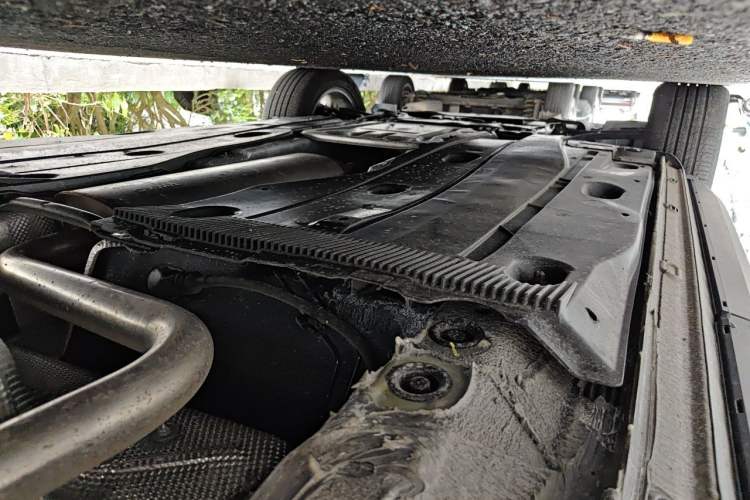 Used Skoda Karoq 2022 TSI280 Premium Edition Chassis Rear Left