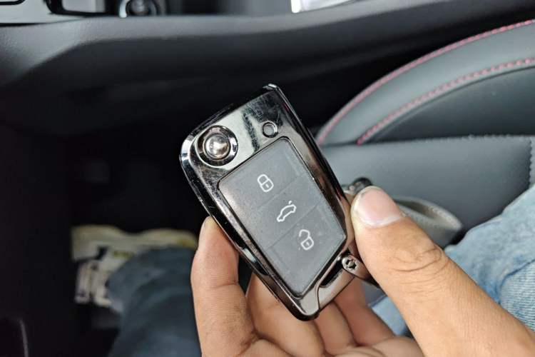 Used Skoda Karoq 2022 TSI280 Premium Edition Vehicle Key