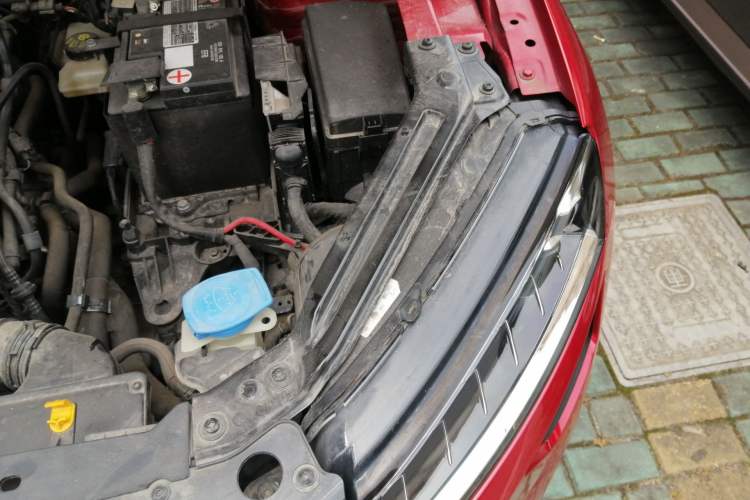 Used Skoda Karoq 2022 TSI280 Luxury Edition Engine Bay Left