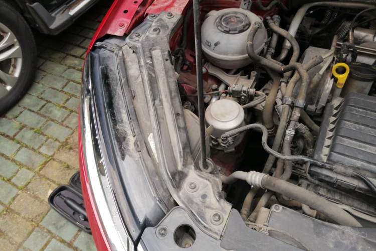 Used Skoda Karoq 2022 TSI280 Luxury Edition Engine Bay Right