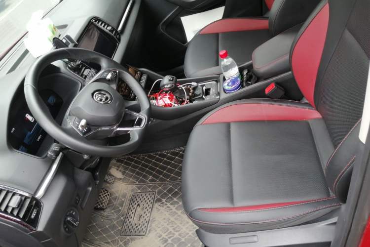 Used Skoda Karoq 2022 TSI280 Luxury Edition Left Front Seat