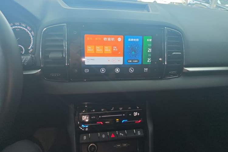Used Skoda Karoq 2022 TSI280 Prestige Edition Audio And AC Panel