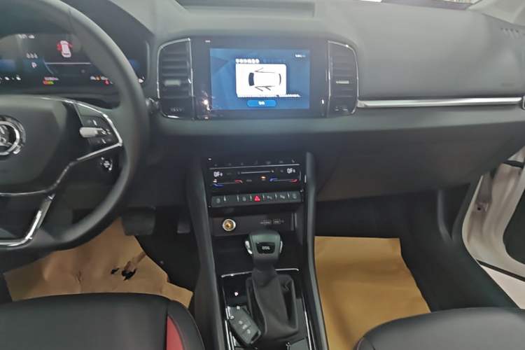 Used Skoda Karoq 2022 Restyled TSI280 Luxury Edition Audio And AC Panel