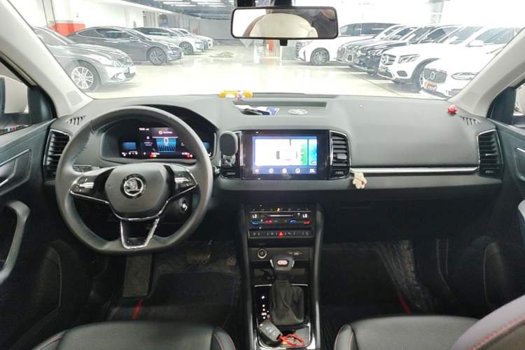 Used Skoda Karoq 2022 TSI280 Premium Edition Center Console