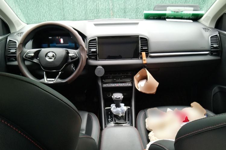 Used Skoda Karoq 2022 TSI280 Premium Edition Center Console