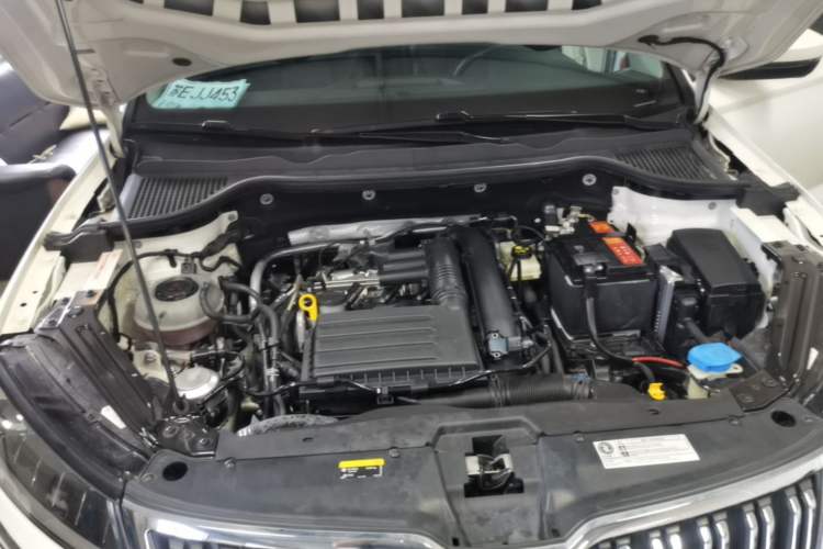 Used Skoda Karoq 2022 TSI280 Premium Edition Engine Bay