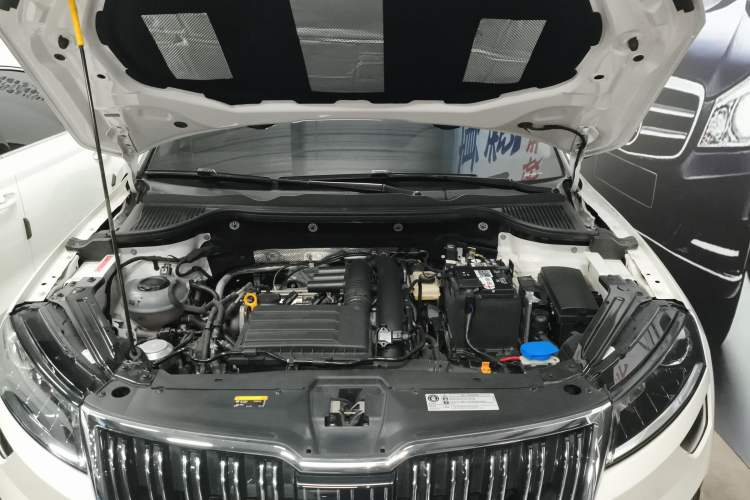Used Skoda Karoq 2022 TSI280 Luxury Edition Engine Bay
