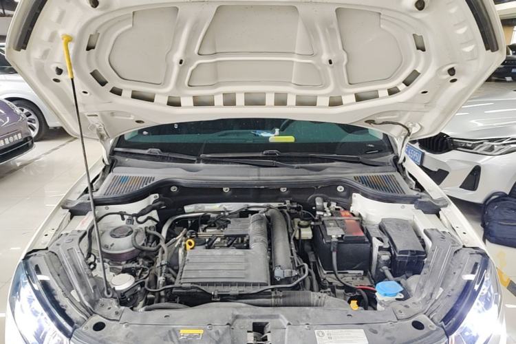 Used Skoda Karoq 2022 TSI280 Premium Edition Engine Bay