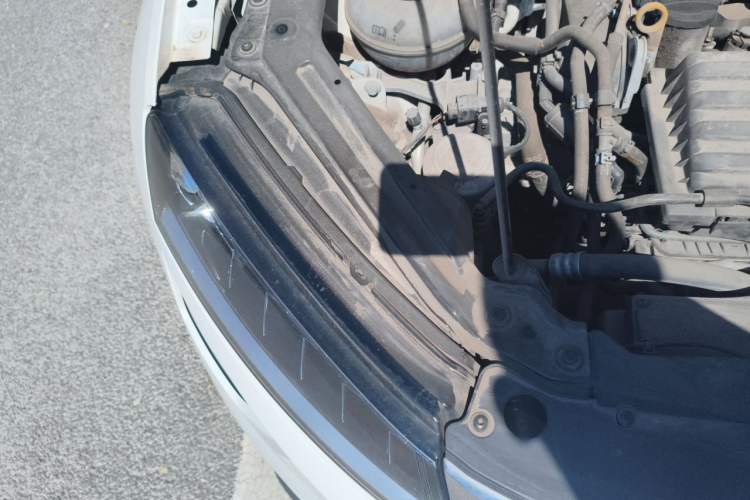 Used Skoda Karoq 2022 TSI280 Luxury Edition Engine Bay Right