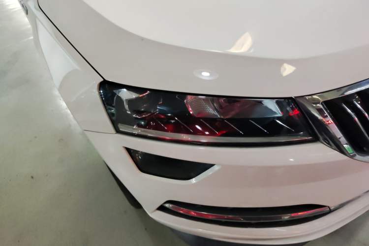 Used Skoda Karoq 2022 TSI280 Prestige Edition Exterior 6