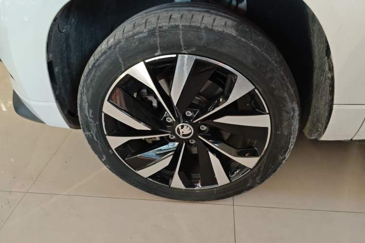 Used Skoda Karoq 2022 TSI280 Prestige Edition Exterior 7