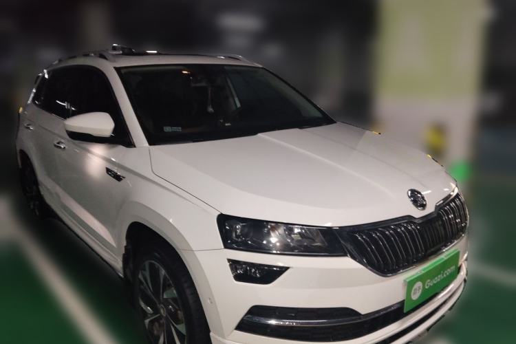 Used Skoda Karoq 2022 TSI280 Luxury Edition Front Right 45 Deg