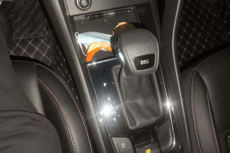 Used Skoda Karoq 2022 TSI280 Premium Edition Gear Lever