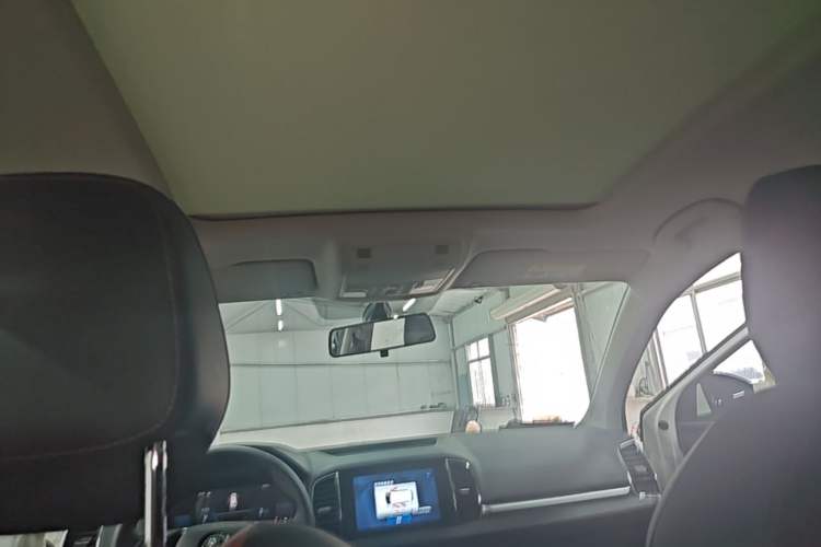 Used Skoda Karoq 2022 Restyled TSI280 Luxury Edition Headliner