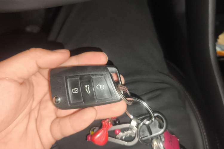 Used Skoda Karoq 2022 TSI280 Premium Edition Interior 1