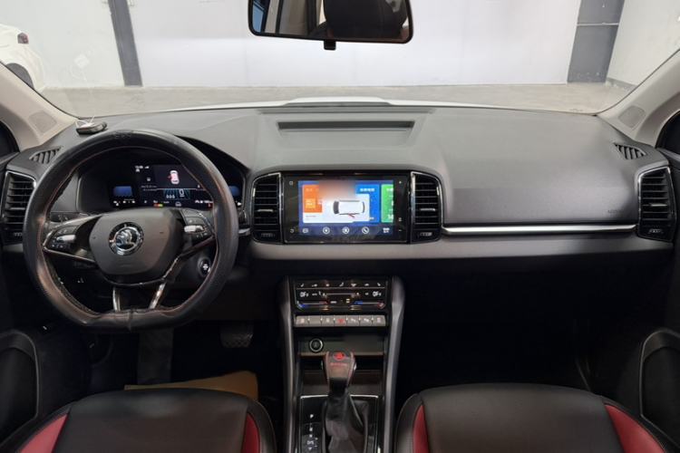Used Skoda Karoq 2022 TSI280 Luxury Edition Interior 2