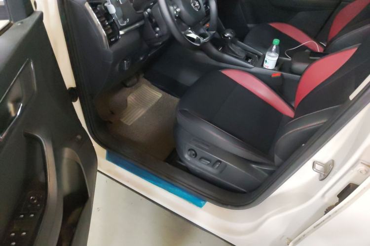 Used Skoda Karoq 2022 TSI280 Prestige Edition Interior 3