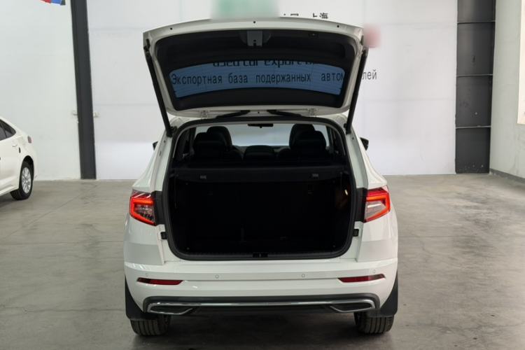 Used Skoda Karoq 2022 TSI280 Luxury Edition Interior 9