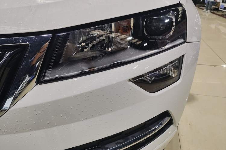 Used Skoda Karoq 2022 TSI280 Luxury Edition Left Front Headlight