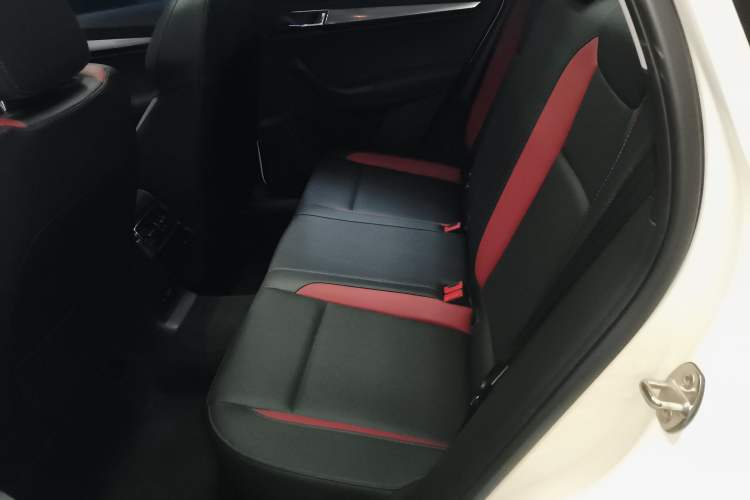 Used Skoda Karoq 2022 TSI280 Luxury Edition Left Rear Seat