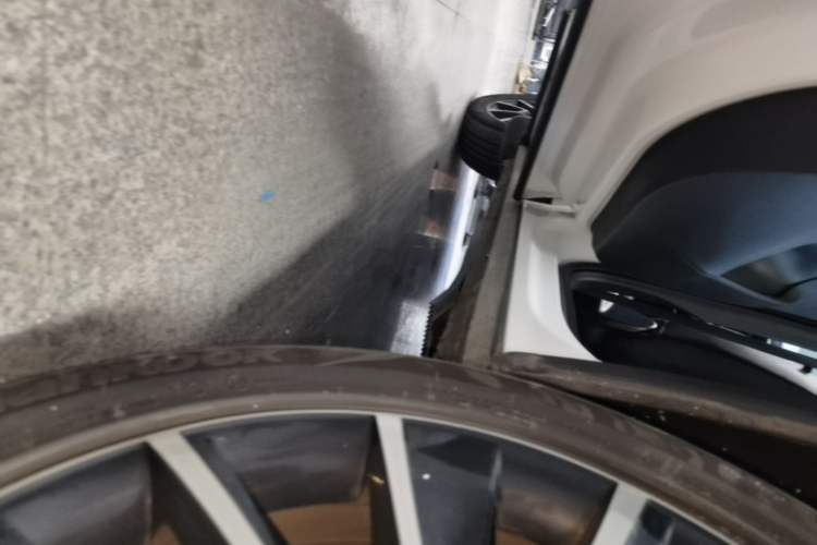 Used Skoda Karoq 2022 TSI280 Premium Edition Left Side Sill