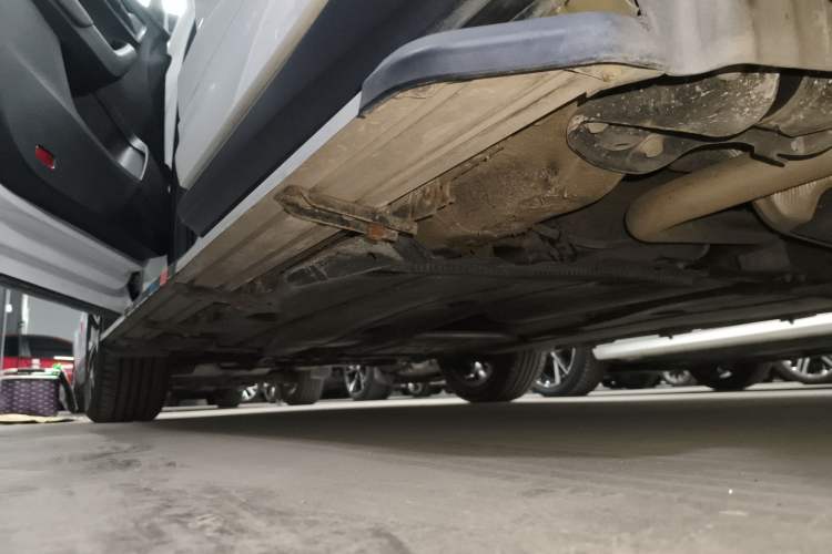 Used Skoda Karoq 2022 TSI280 Luxury Edition Left Side Sill