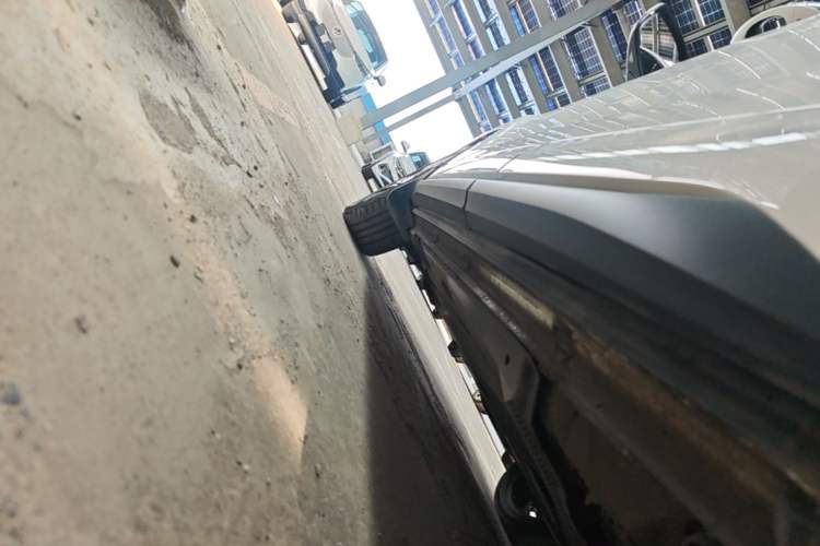 Used Skoda Karoq 2022 TSI280 Prestige Edition Left Side Sill