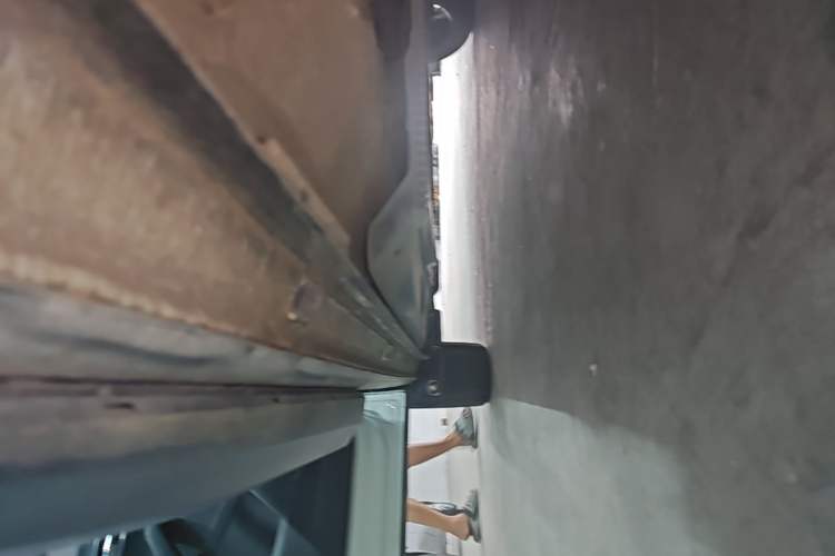Used Skoda Karoq 2022 Restyled TSI280 Luxury Edition Left Side Sill