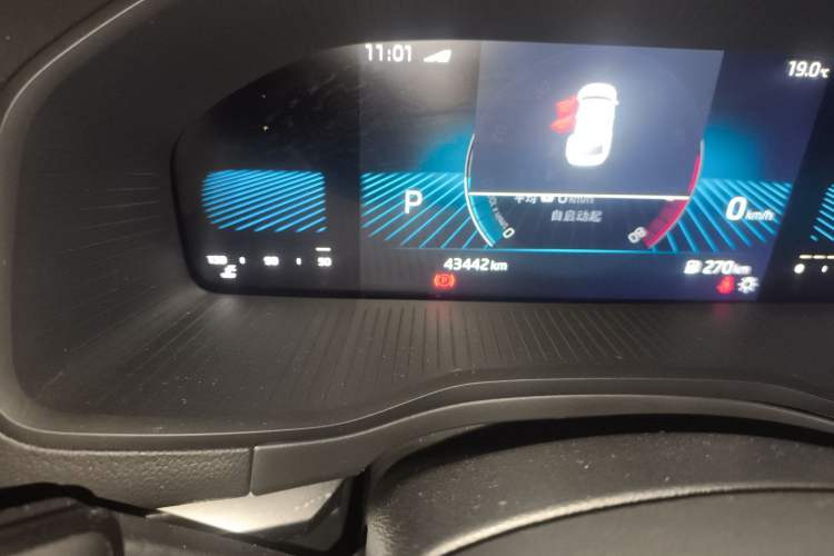 Used Skoda Karoq 2022 TSI280 Premium Edition Odometer Close Up