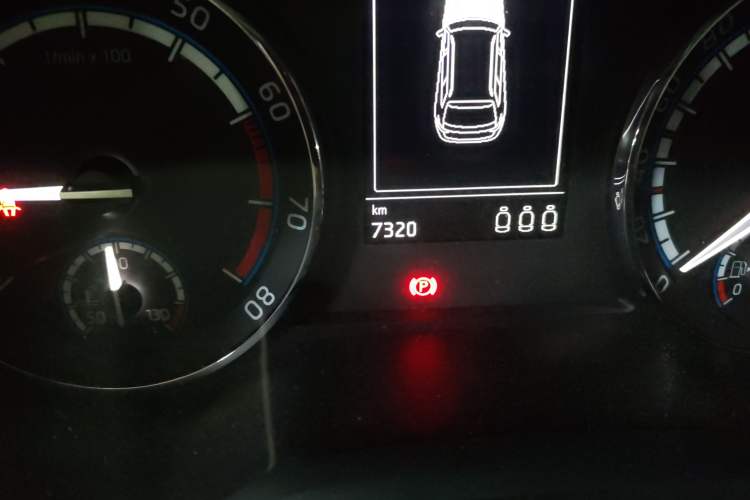 Used Skoda Karoq 2022 TSI280 Prestige Edition Odometer Close Up