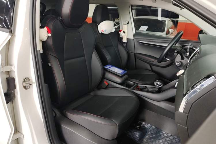 Used Skoda Karoq 2022 TSI280 Premium Edition Right Front Seat