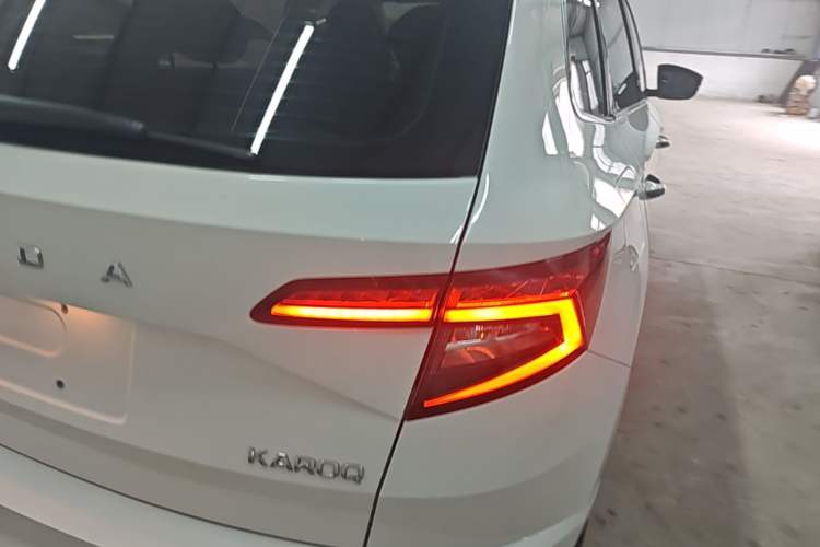 Used Skoda Karoq 2022 Restyled TSI280 Luxury Edition Right Rear Taillight