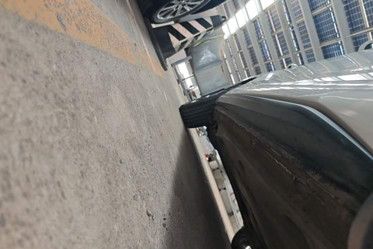 Used Skoda Karoq 2022 TSI280 Prestige Edition Right Side Sill
