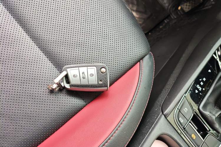 Used Skoda Karoq 2022 TSI280 Prestige Edition Vehicle Key